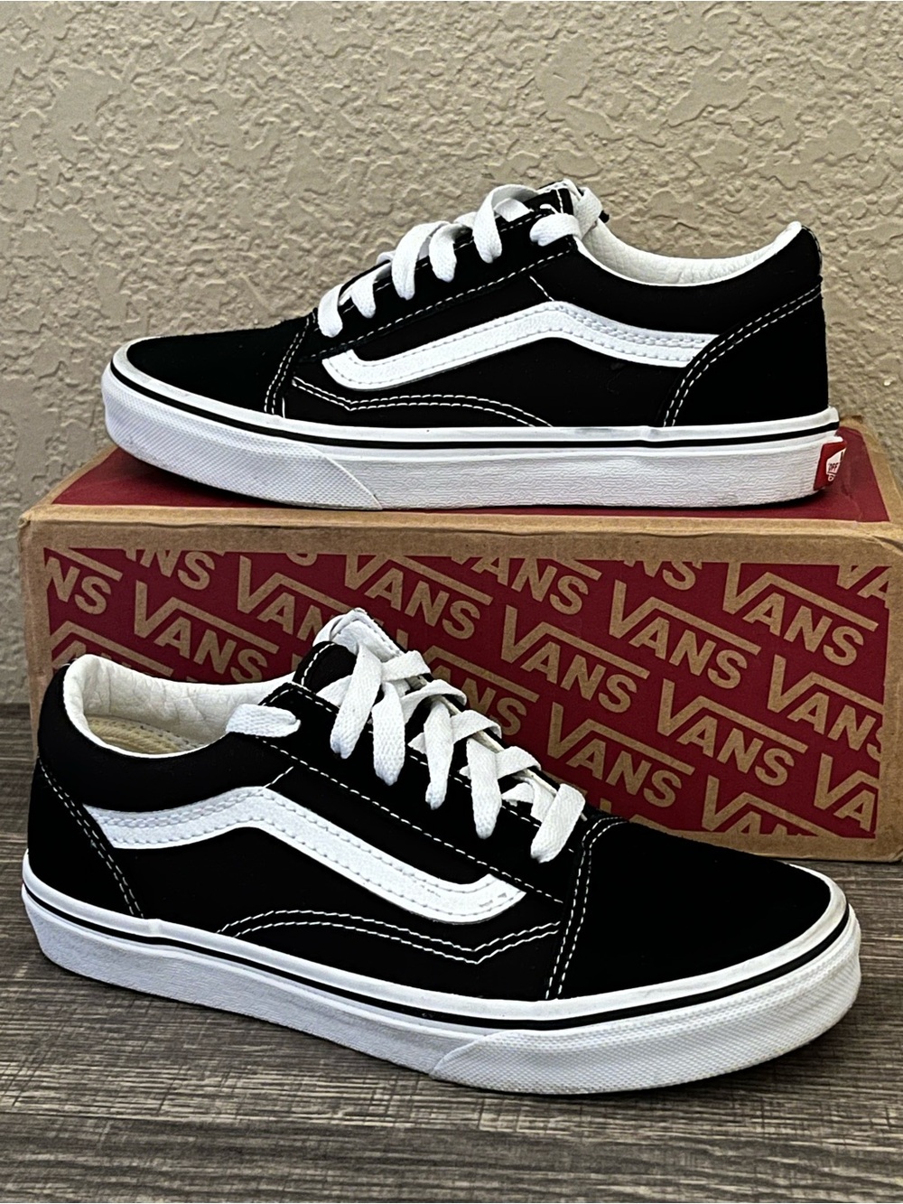 Vans Kids Old Skool Black Color Suede & Canvas Shoes Size-3